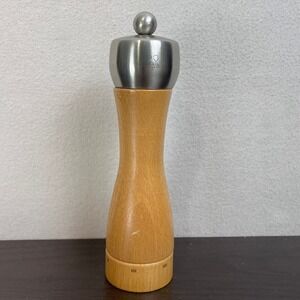 Peugeot Fidji Salt Mill Beechwood Stainless Steel Manual Grinder 8.5 Inch
